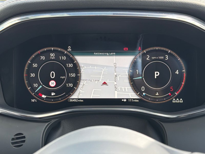 2022 (72) JAGUAR F-PACE 3.0 D300 R-Dynamic HSE 5dr Auto AWD 5368625