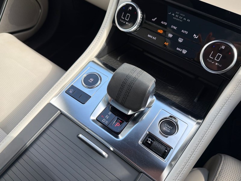 2022 (72) JAGUAR F-PACE 3.0 D300 R-Dynamic HSE 5dr Auto AWD 5368622