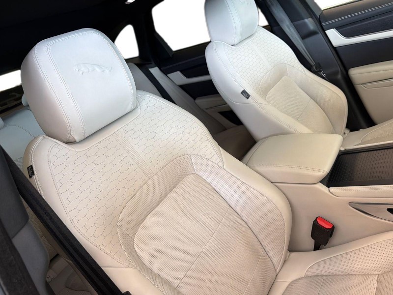 2022 (72) JAGUAR F-PACE 3.0 D300 R-Dynamic HSE 5dr Auto AWD 5368635