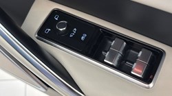 2022 (72) JAGUAR F-PACE 3.0 D300 R-Dynamic HSE 5dr Auto AWD 5368632