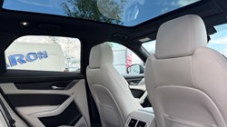 2022 (72) JAGUAR F-PACE 3.0 D300 R-Dynamic HSE 5dr Auto AWD 5368630