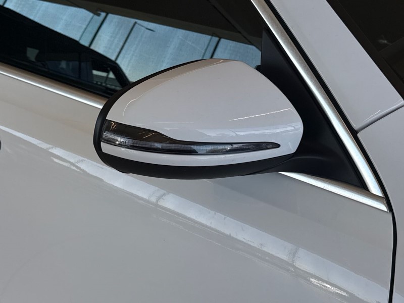 2022 (22) MERCEDES-BENZ GLB 220d 4Matic AMG Line Premium 5dr 8G-Tronic 5345965