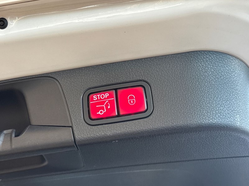 2022 (22) MERCEDES-BENZ GLB 220d 4Matic AMG Line Premium 5dr 8G-Tronic 5345956