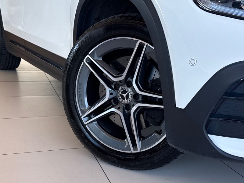 2022 (22) MERCEDES-BENZ GLB 220d 4Matic AMG Line Premium 5dr 8G-Tronic 5345959