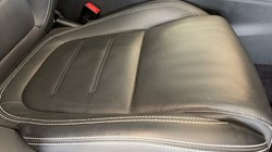 2022 (22) JAGUAR E-PACE 1.5 P300e R-Dynamic HSE 5dr Auto 5380239