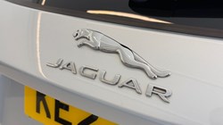 2022 (22) JAGUAR E-PACE 1.5 P300e R-Dynamic HSE 5dr Auto 5380261