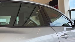 2022 (22) JAGUAR E-PACE 1.5 P300e R-Dynamic HSE 5dr Auto 5380267