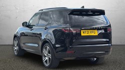 2021 (21) LAND ROVER DISCOVERY 3.0 D300 R-Dynamic HSE 5dr Auto 1