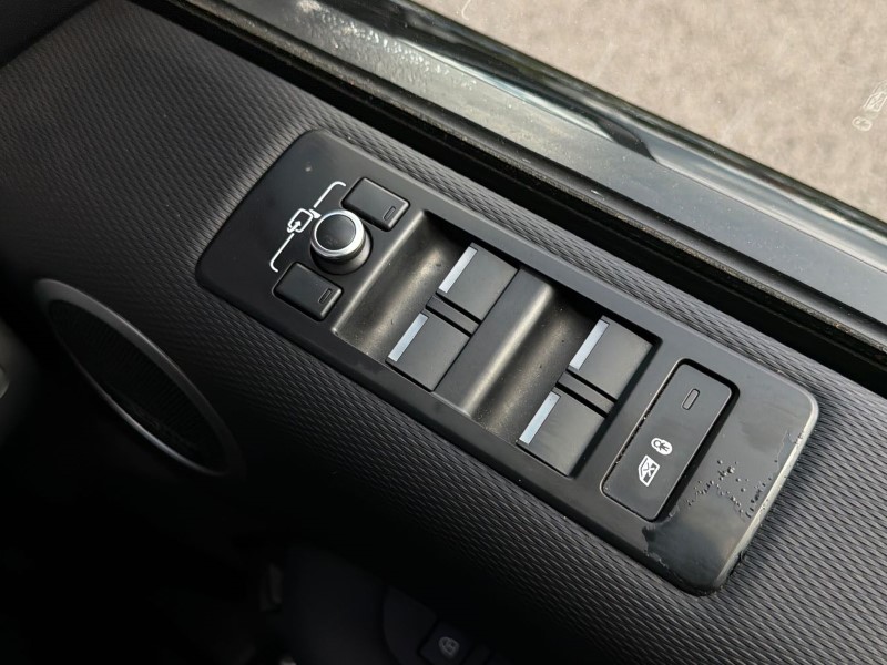 2021 (21) LAND ROVER DISCOVERY 3.0 D300 R-Dynamic HSE 5dr Auto 5375314