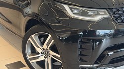 2021 (21) LAND ROVER DISCOVERY 3.0 D300 R-Dynamic HSE 5dr Auto 5375332