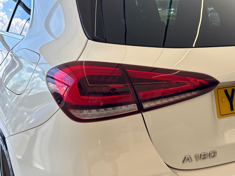 2019 (69) MERCEDES-BENZ A CLASS A180 AMG Line 5dr 5341387