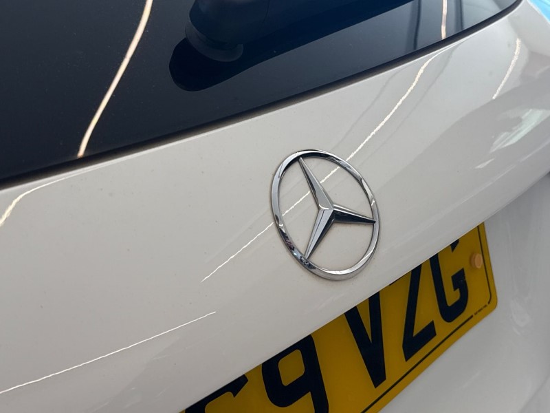 2019 (69) MERCEDES-BENZ A CLASS A180 AMG Line 5dr 5341409