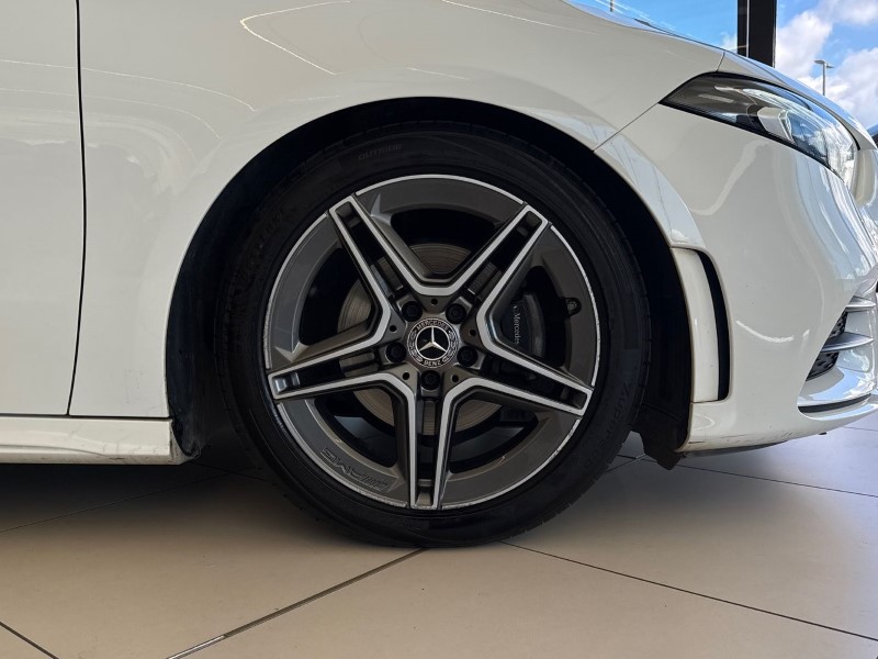 2019 (69) MERCEDES-BENZ A CLASS A180 AMG Line 5dr 5341376