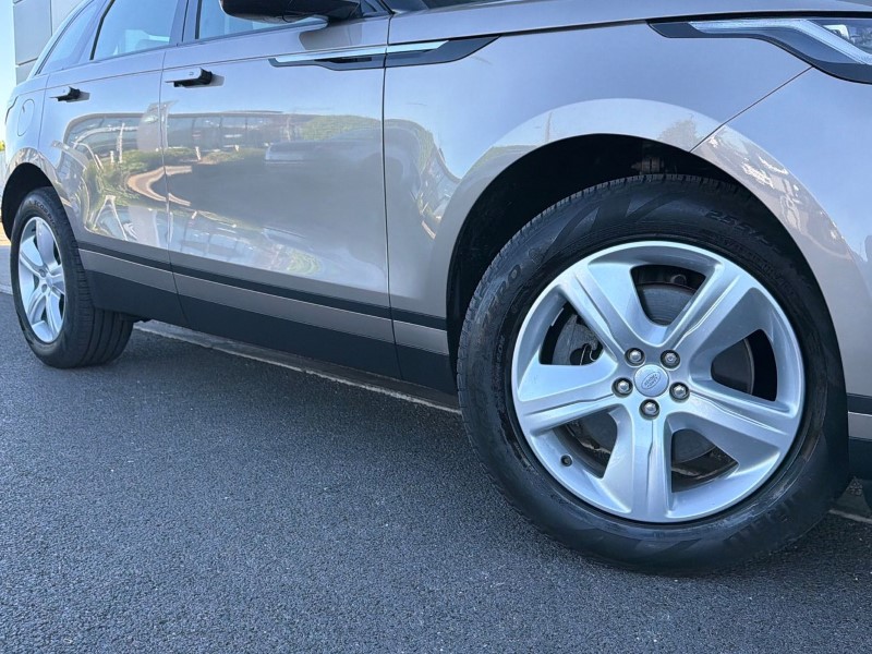 2022 (22) LAND ROVER RANGE ROVER VELAR 2.0 D200 S 5dr Auto 5359927