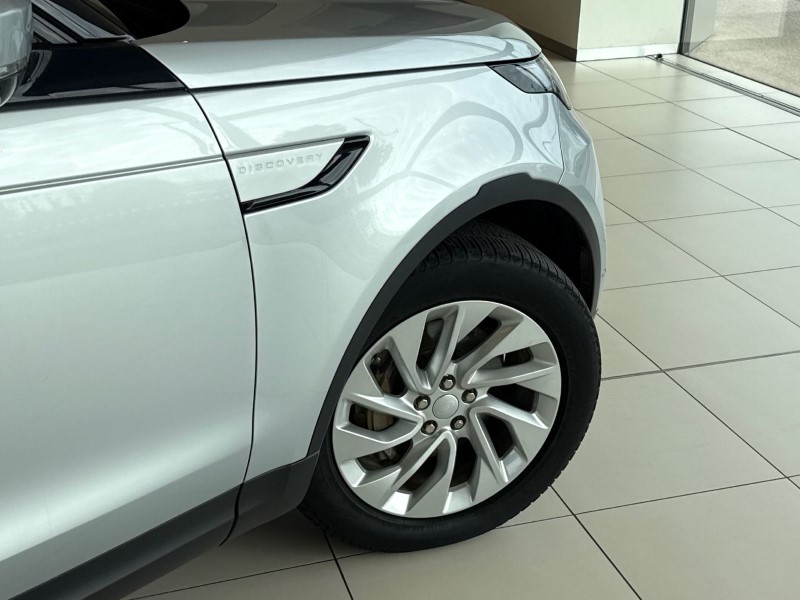2021 (21) LAND ROVER DISCOVERY 3.0 D250 S 5dr Auto 5372848