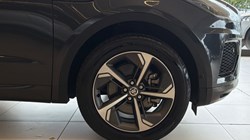 2024 (74) JAGUAR E-PACE 2.0 D200 R-Dynamic SE Black 5dr Auto 5375722