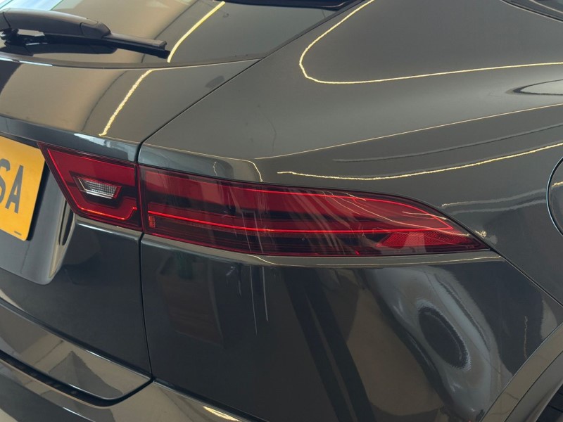2024 (74) JAGUAR E-PACE 2.0 D200 R-Dynamic SE Black 5dr Auto 5375759