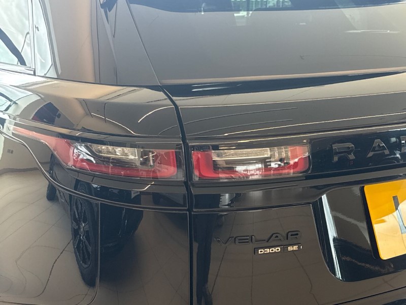 2021 (21) LAND ROVER RANGE ROVER VELAR 3.0 D300 MHEV R-Dynamic SE 5dr Auto 5364078