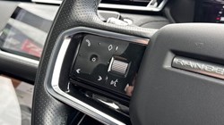 2021 (21) LAND ROVER RANGE ROVER VELAR 3.0 D300 MHEV R-Dynamic SE 5dr Auto 5364087