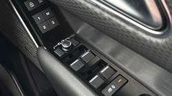 2021 (21) LAND ROVER RANGE ROVER VELAR 3.0 D300 MHEV R-Dynamic SE 5dr Auto 5364082