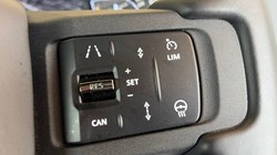 2025 (25) LAND ROVER DEFENDER 4.4 P635 Octa Edition One 110 5dr Auto 5373263