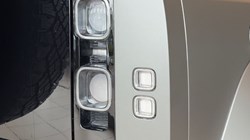 2025 (25) LAND ROVER DEFENDER 4.4 P635 Octa Edition One 110 5dr Auto 5373284