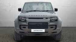 2025 (25) LAND ROVER DEFENDER 4.4 P635 Octa Edition One 110 5dr Auto 5373240