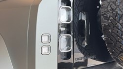 2025 (25) LAND ROVER DEFENDER 4.4 P635 Octa Edition One 110 5dr Auto 5373252