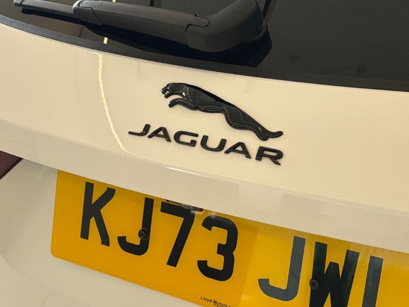 2024 (73) JAGUAR F-PACE 2.0 D200 R-Dynamic HSE Black 5dr Auto AWD 5393212