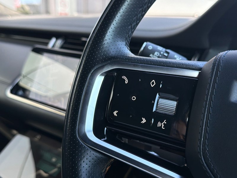 2022 (22) LAND ROVER RANGE ROVER EVOQUE 2.0 D200 Autobiography 5dr Auto 5353648