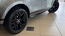 2019 (69) LAND ROVER RANGE ROVER EVOQUE 2.0 D180 R-Dynamic SE 5dr Auto 5353852