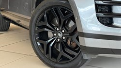 2019 (69) LAND ROVER RANGE ROVER EVOQUE 2.0 D180 R-Dynamic SE 5dr Auto 5353848