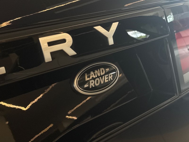 2023 (23) LAND ROVER DISCOVERY 3.0 D300 S 5dr Auto 5377248
