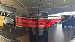 2023 (23) LAND ROVER DISCOVERY 3.0 D300 S 5dr Auto 5377249