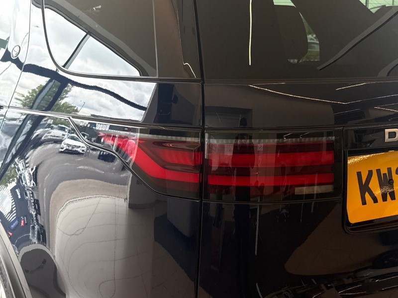2023 (23) LAND ROVER DISCOVERY 3.0 D300 S 5dr Auto 5377222