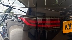 2023 (23) LAND ROVER DISCOVERY 3.0 D300 S 5dr Auto 5377222