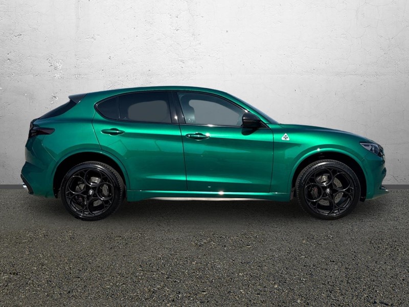 2024 (73) ALFA ROMEO STELVIO 2.9 V6 BiTurbo 510 Quadrifoglio 5dr Auto [ACC] 5361822