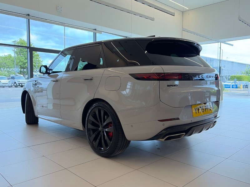 2025 (75) LAND ROVER RANGE ROVER SPORT 3.0 P460e Dynamic SE 5dr Auto 5390750