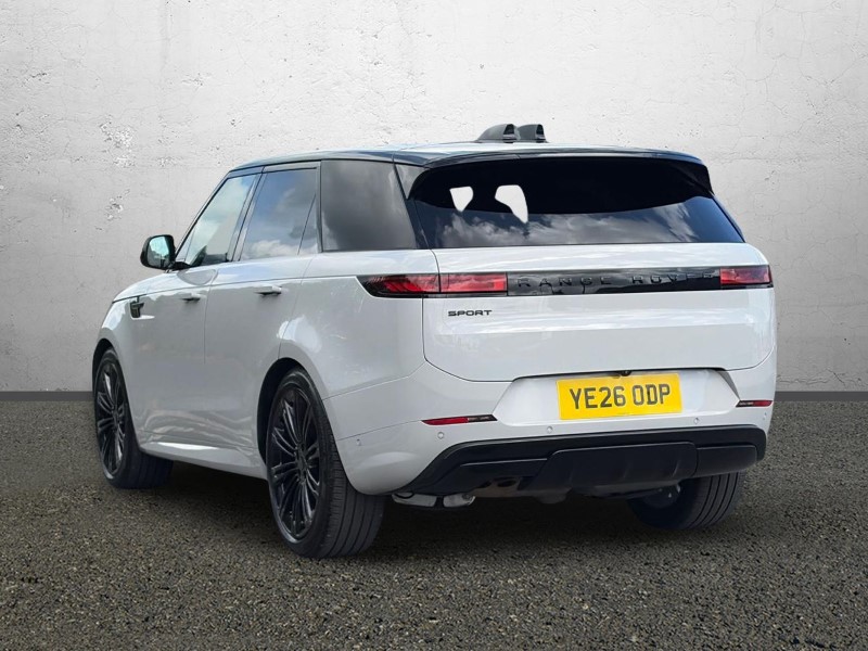 2026 (26) LAND ROVER RANGE ROVER SPORT 3.0 D300 Dynamic SE 5dr Auto