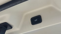 2021 (71) LAND ROVER RANGE ROVER 3.0 D350 Autobiography 4dr Auto 5385889