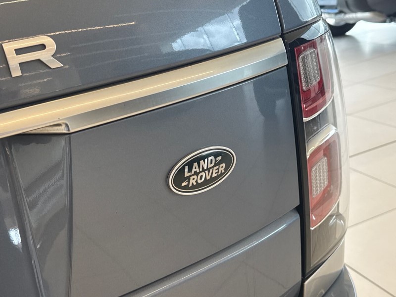 2021 (71) LAND ROVER RANGE ROVER 3.0 D350 Autobiography 4dr Auto 5385895
