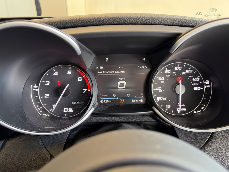 2019 (69) ALFA ROMEO GIULIA 2.0 TB Nero Edizione 4dr Auto 5382853