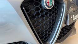 2019 (69) ALFA ROMEO GIULIA 2.0 TB Nero Edizione 4dr Auto 5382873