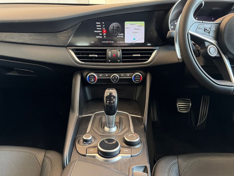 2019 (69) ALFA ROMEO GIULIA 2.0 TB Nero Edizione 4dr Auto 5382851