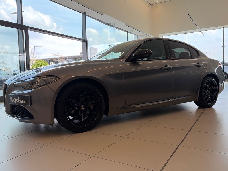 2019 (69) ALFA ROMEO GIULIA 2.0 TB Nero Edizione 4dr Auto 5382888
