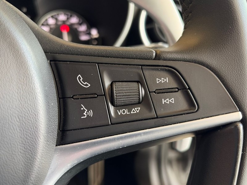 2019 (69) ALFA ROMEO GIULIA 2.0 TB Nero Edizione 4dr Auto 5382863