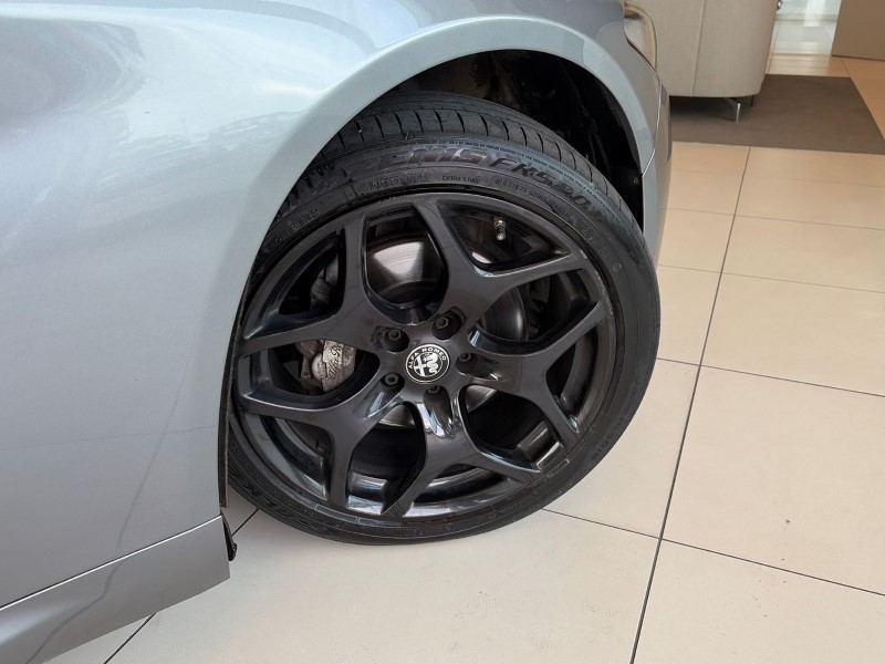 2019 (69) ALFA ROMEO GIULIA 2.0 TB Nero Edizione 4dr Auto 5382879