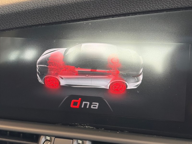 2019 (69) ALFA ROMEO GIULIA 2.0 TB Nero Edizione 4dr Auto 5382889