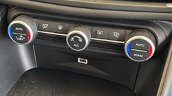 2019 (69) ALFA ROMEO GIULIA 2.0 TB Nero Edizione 4dr Auto 5382867