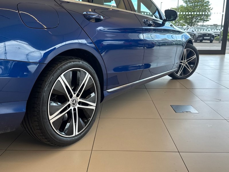 2020 (20) MERCEDES-BENZ C CLASS C200 Sport Premium 4dr 9G-Tronic 5375903